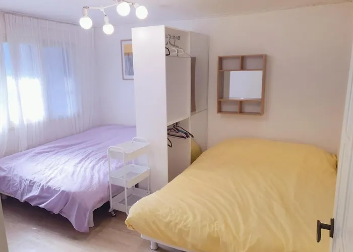 5,near Hongdae, Quiet Area, 2nd Floor, 1min Sangsu Stn * ソウル特別市